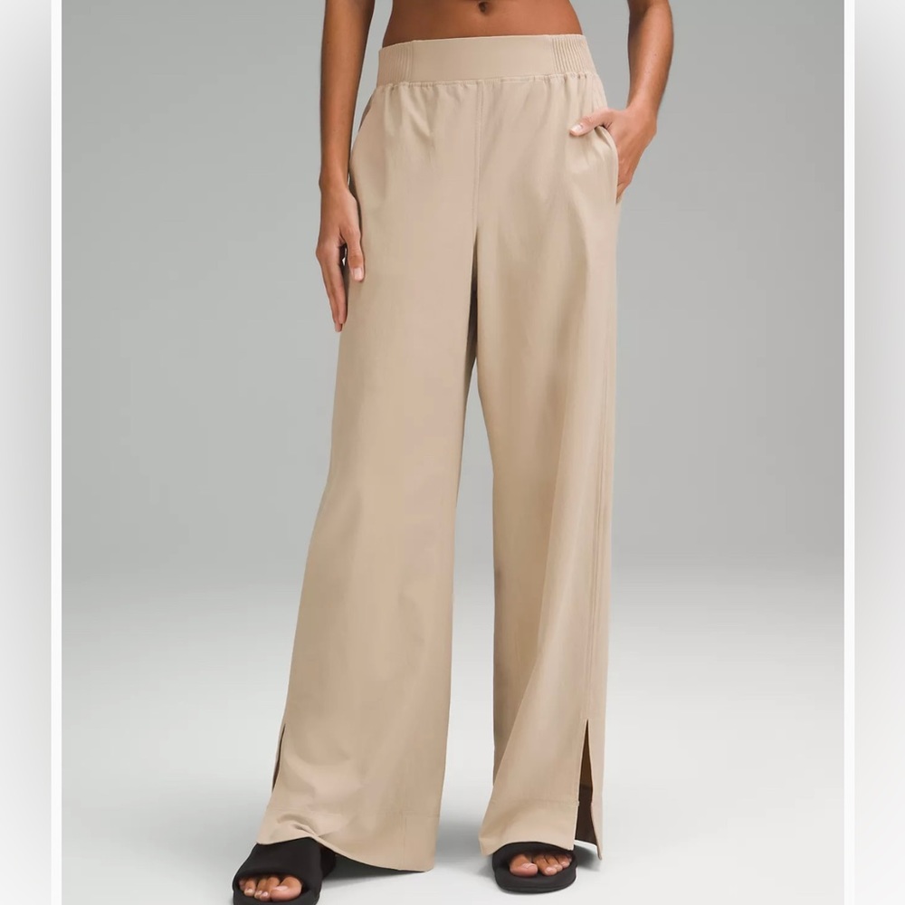 Lululemon Stretch Wide Leg High Rise Pant